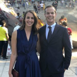 Meet your Posher, Elizabeth